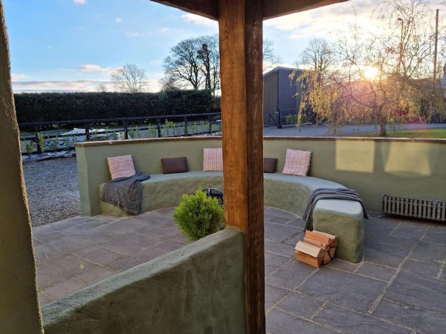 Willow Lodge, Wolfscastle Haverfordwest Exterior foto